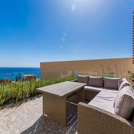 Sea View Panorama Coast 2br Patio Retreat By Pikhost 希马拉
