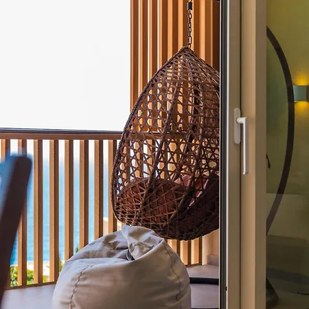 Apartment Sea View Panorama Coast 2br Patio Retreat By Pikhost